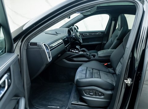 Porsche Cayenne GTS Coupe 17