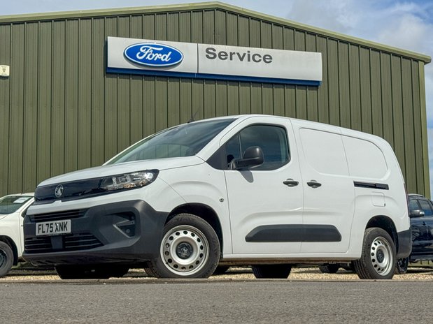 Vauxhall Combo Crew Cab LWB L2H1 Low Roof Prime Air Con Cruise Sensors Nav EURO 6 NO VAT 2