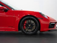 Porsche 911 3.0T 992 Carrera 4 GTS Coupe 2dr Petrol PDK 4WD Euro 6 (s/s) (480 ps) 32