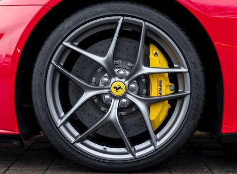 Ferrari F12 Berlinetta 10