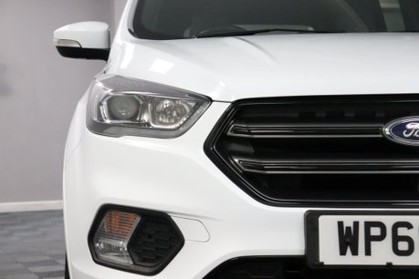 Ford Kuga ST-LINE 39