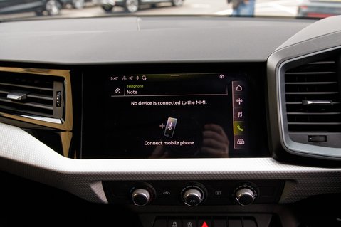 Audi A1 SPORTBACK TFSI S LINE 26