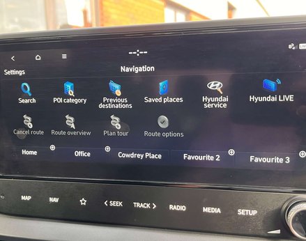 Hyundai BAYON 1.0 Bayon Ultimate TGDi MHEV Auto 5dr 37