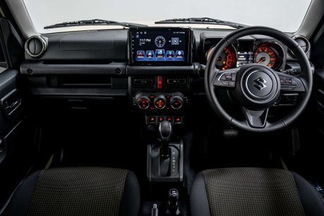 Suzuki Jimny 0.7cc 33