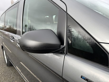 Mercedes-Benz eVito 100 KWH Tourer Pro L2 Auto Electric 9 SEATER/LWB/PARKTRONIC/VAT Q 36