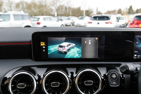 Mercedes-Benz A Class A 200 AMG LINE EXECUTIVE 25