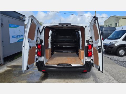 Peugeot Expert POFESSIONAL PREMIUM 1000 L2 H1 1.5 HDI 100ps EU6 21