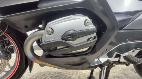 BMW R 1200 RT 2006 45K NEW MOT COMES SERVICED FULL LUGGAGE TOURER BIKE 40