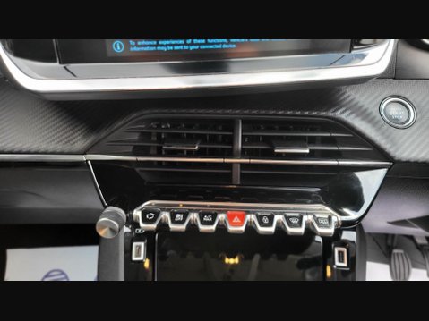 Peugeot 208 PURETECH ALLURE S/S 25