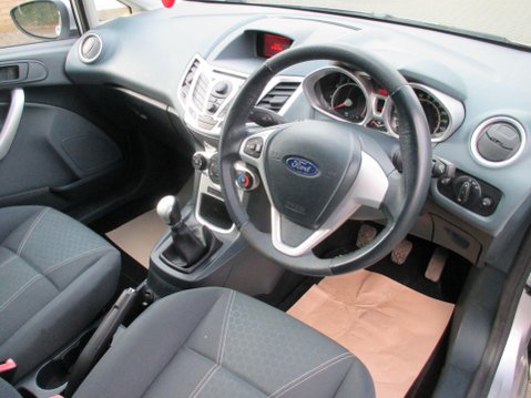 Ford Fiesta 1.4 Zetec 5dr 12