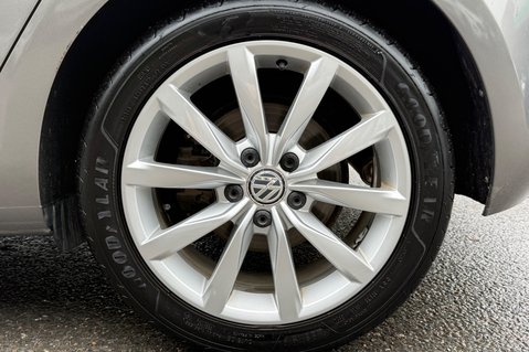 Volkswagen Golf GT TDI BMT - £20 ROAD TAX - 2 OWNERS - 11 SERVICES -SAT NAV 47