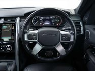 Land Rover Discovery 3.0 Discovery R-Dynamic SE D MHEV Auto 4WD 5dr 22