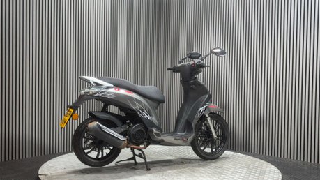 Lexmoto Urban 2019 GOOD LOOKING PROJECT SCOOTER RUNNING 125CC BIKE 2