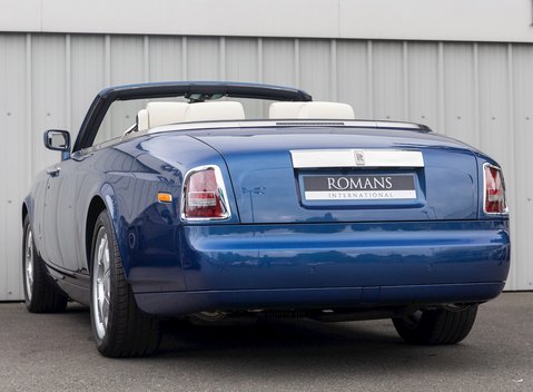 Rolls-Royce Phantom Drophead Coupe 3
