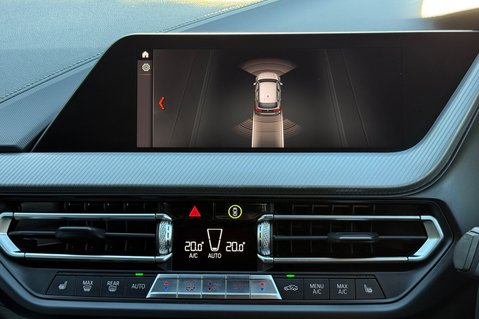 BMW 1 Series 118I M SPORT AUTOMATIC - FULL BMW SERVICE HISTORY -APPLE CARPLAY 54