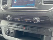 Peugeot Expert 2.0 Expert Professional Premium L1 Blue HDi 17