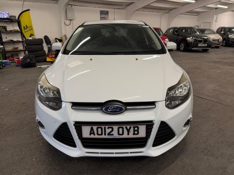 Ford Focus 1.0T EcoBoost Zetec Euro 5 (s/s) 5dr 2
