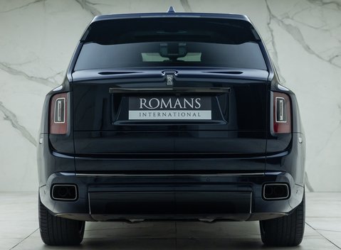 Rolls-Royce Cullinan BLACK BADGE 9