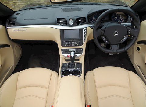 Maserati Grancabrio Sport 14