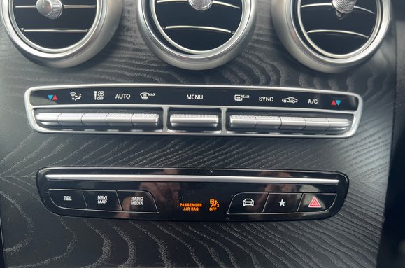 Mercedes-Benz GLC GLC 300 D 4MATIC AMG LINE PREMIUM 41
