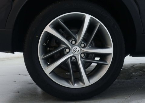 MG HS 1.5 MG HS Exclusive Semi-Auto 5dr 13