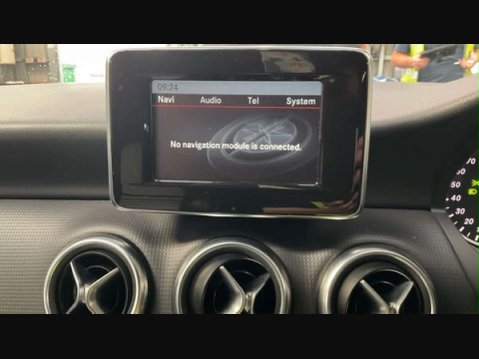 Mercedes-Benz A Class 1.6 A180 BlueEfficiency SE 5dr 18