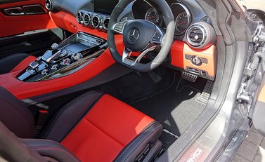 Mercedes-Benz Amg GT GT S 18