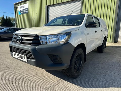 Toyota Hilux ACTIVE 4WD D-4D DCB 1