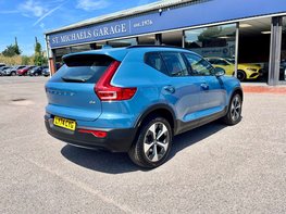 Volvo XC40 2.0 XC40 + B4 MHEV Auto 5dr 8