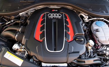 Audi RS6 Avant Performance 29