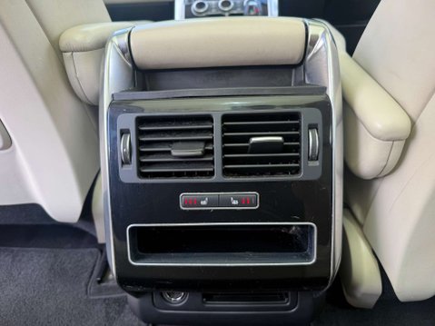 Land Rover Range Rover Sport 3.0 Range Rover Sport HSE SDV6 Auto 4WD 5dr 18