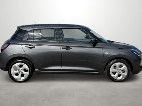 Suzuki Swift 1.2 Mild Hybrid Motion 5dr 11