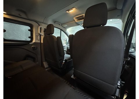 Ford Transit Custom 2.0 300 EcoBlue Limited Crew Van Double Cab 5dr Diesel Manual L2 H1 Euro 6 38