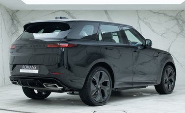 Land Rover Range Rover Sport P550e Autobiography 23