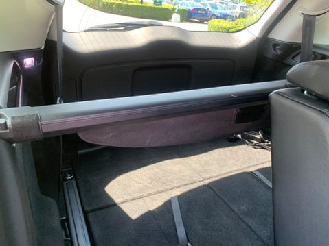Land Rover Discovery Sport 2.0TD4 HSE 10