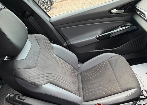 Volkswagen Id.5 Pro 77kWh Style SUV 5dr Electric Auto (174 ps) 10