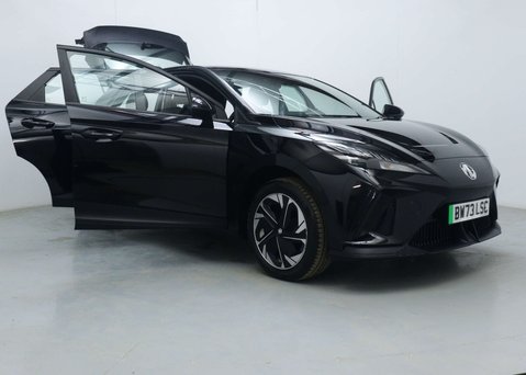 MG MG4 51kWh SE Hatchback 5dr Electric Auto (170 ps) 48