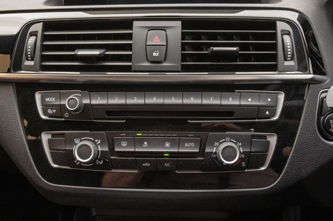 BMW 1 Series 118I SPORT 31