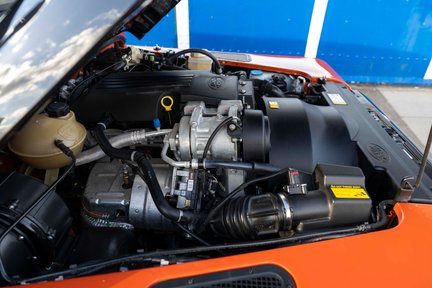 Land Rover Defender 110 Adventure 38