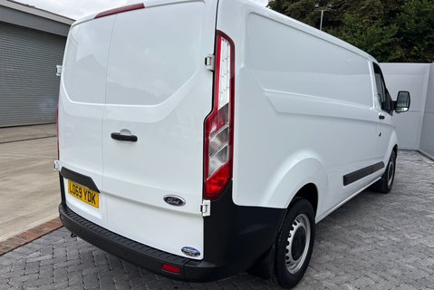 Ford Transit Custom 320 L2 Leader Panel Van - Air Con / Sat Nav 6