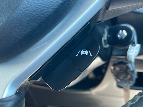 Suzuki Vitara SZ-T BOOSTERJET MHEV 31
