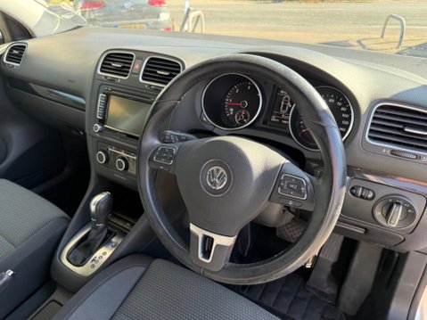 Volkswagen Golf 2.0 TDI Match DSG Euro 5 5dr 9