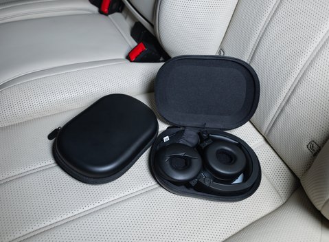 Bentley Bentayga V8 AZURE EWB First Edition 25