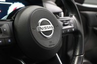 Nissan Qashqai 1.3 Qashqai N-Connecta DiG-T MHEV CVT 5dr 40
