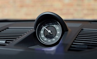 Porsche 911 Carrera 4S (992) 18