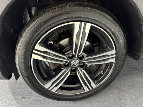 MG ZS 1.0 T-GDI Exclusive Auto Euro 6 5dr 22