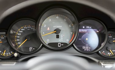 Porsche 911 (991) GT2 RS 15