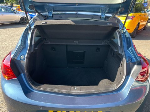 Vauxhall Astra 1.6 16v Elite Euro 5 5dr 27