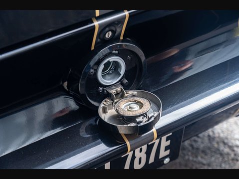 Ford Mustang Shelby GT350 Restomod 32