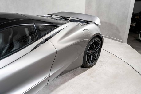 McLaren 720S V8 SSG. FULL MSH. CARBON PACK 1. CARBON INTERIOR. CERAMICS. LIFT. B & O. 41
